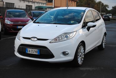 FORD FIESTA 1.2 82 CV OK NEOPATENTATI