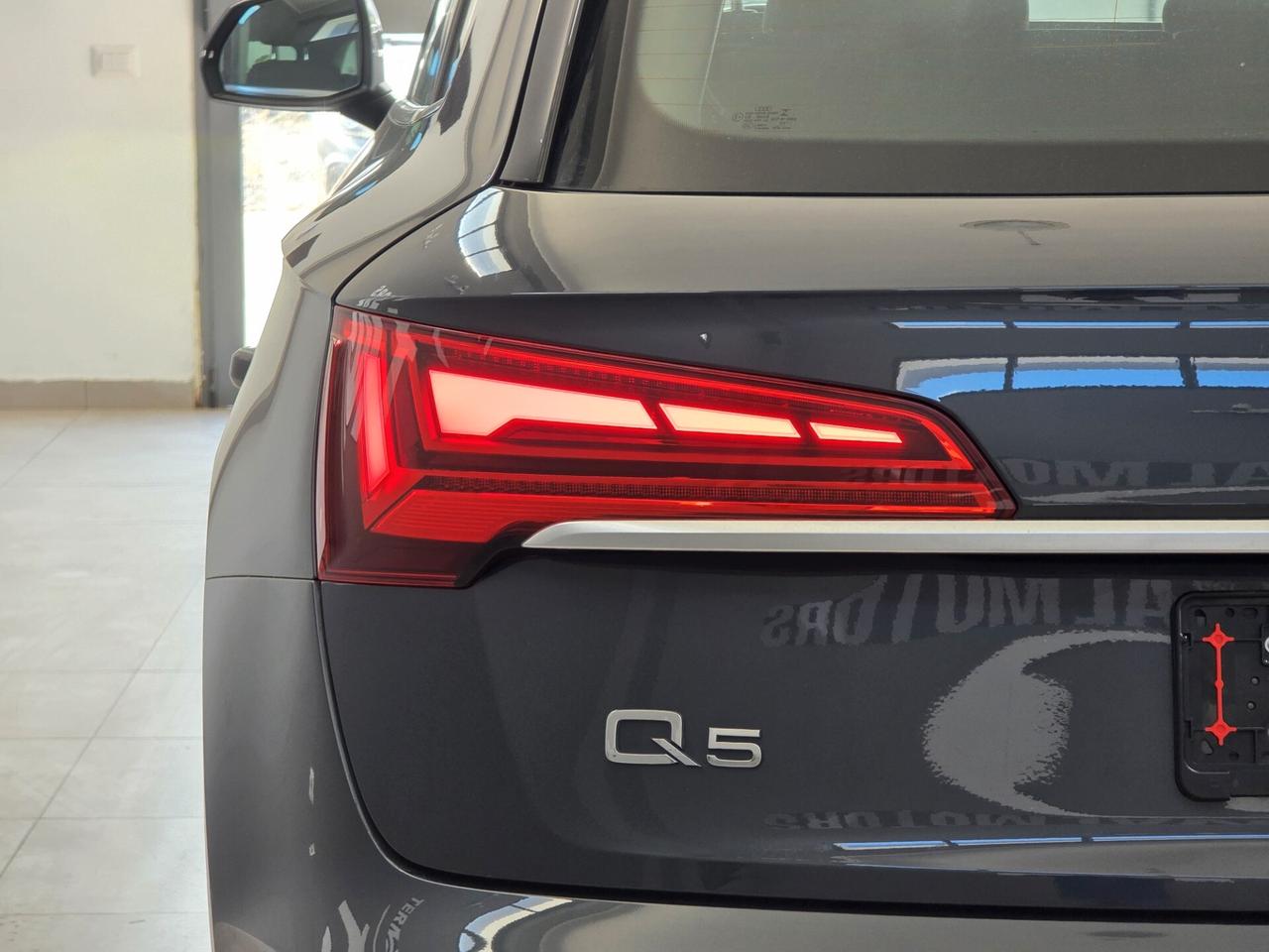 Audi Q5 - 40 TDI 204 CV quattro S tronic Business Advanced