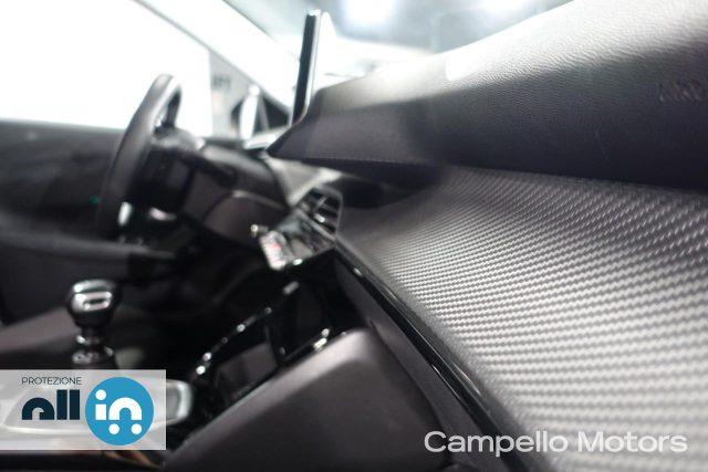 PEUGEOT 2008 2008 PureTech 130 S&S Allure