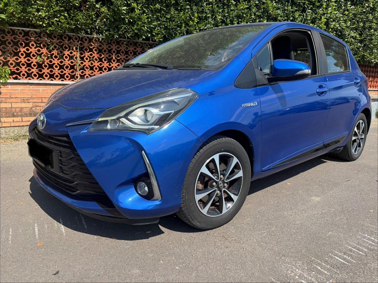 Toyota Yaris 1.5 Hybrid 5 porte Active 101 cav automatica