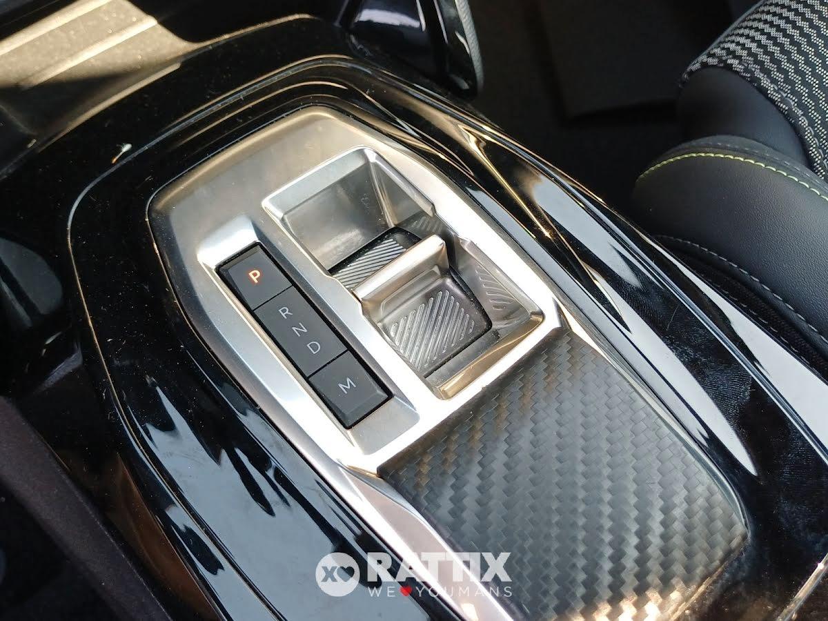 Peugeot 208 1.2 Hybrid 136CV GT e-DCS6