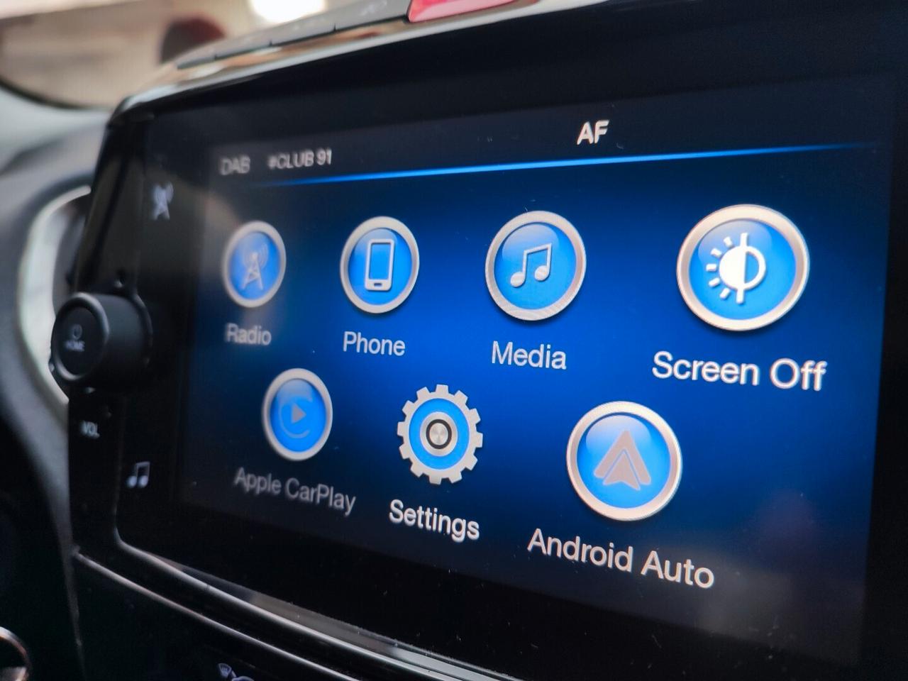 Lancia Ypsilon GOLD HYBRID 1.0 FIREFLY 70 CV S&S 6 MARCE CARPLAY