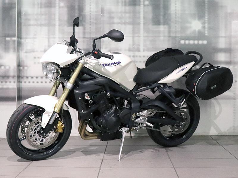 Triumph Street Triple
