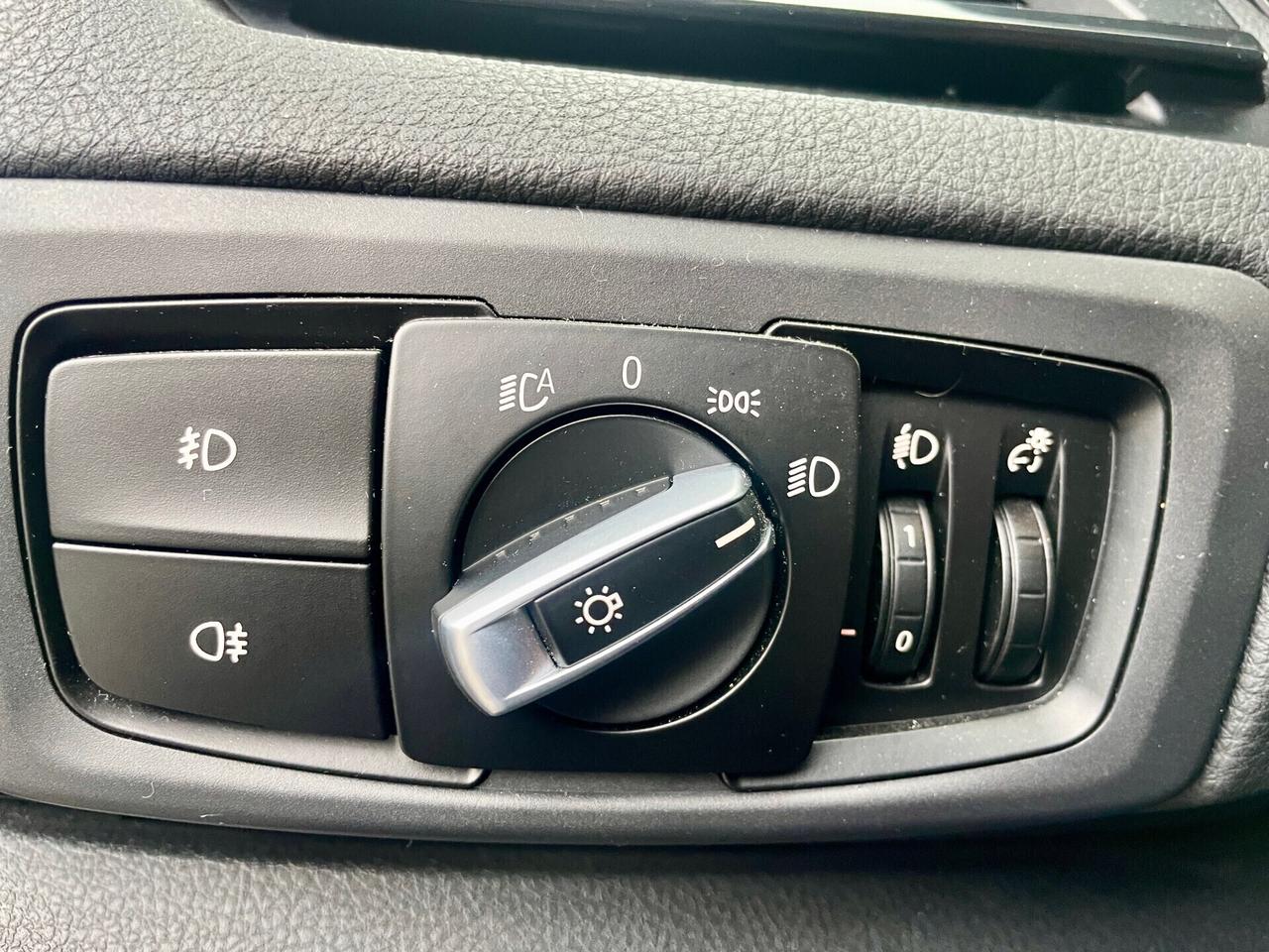 Bmw Tourer 216d BIXENO-RADAR-2020