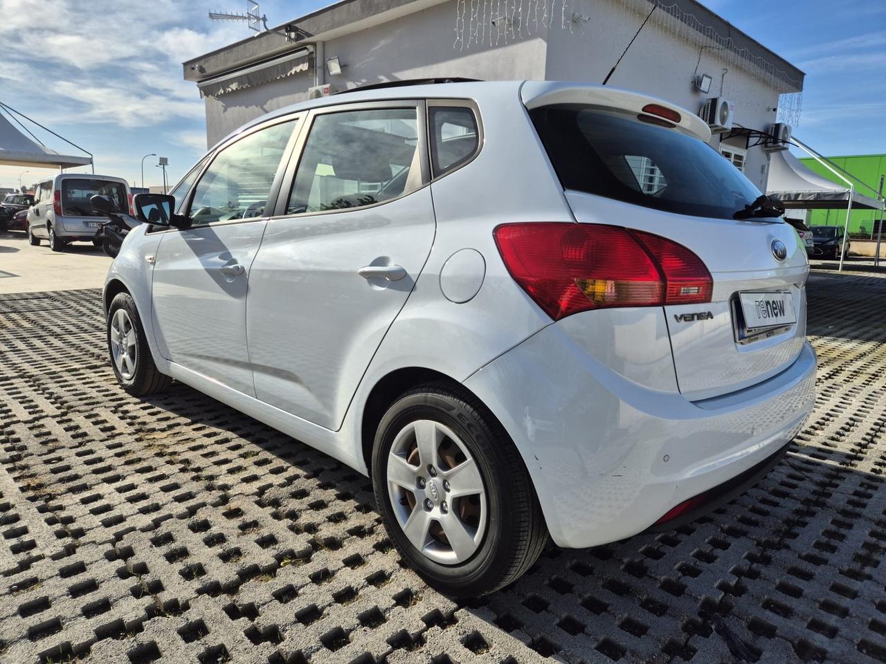 Kia Venga 1.4 GPL Active