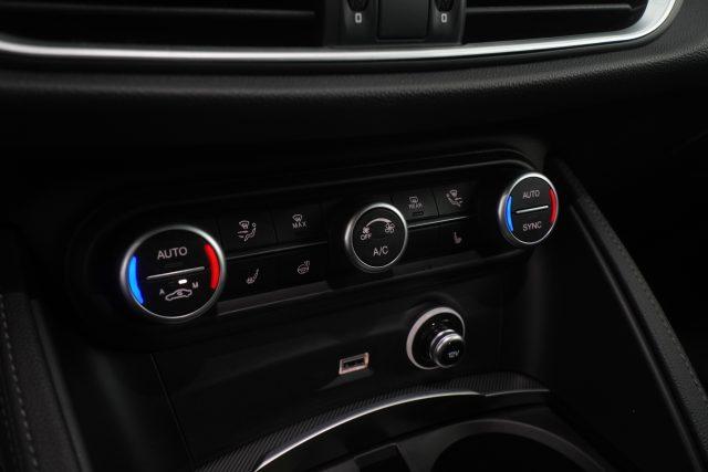 ALFA ROMEO Stelvio Stelvio 2.2 Turbodiesel 210 CV AT8 Q4 Veloce