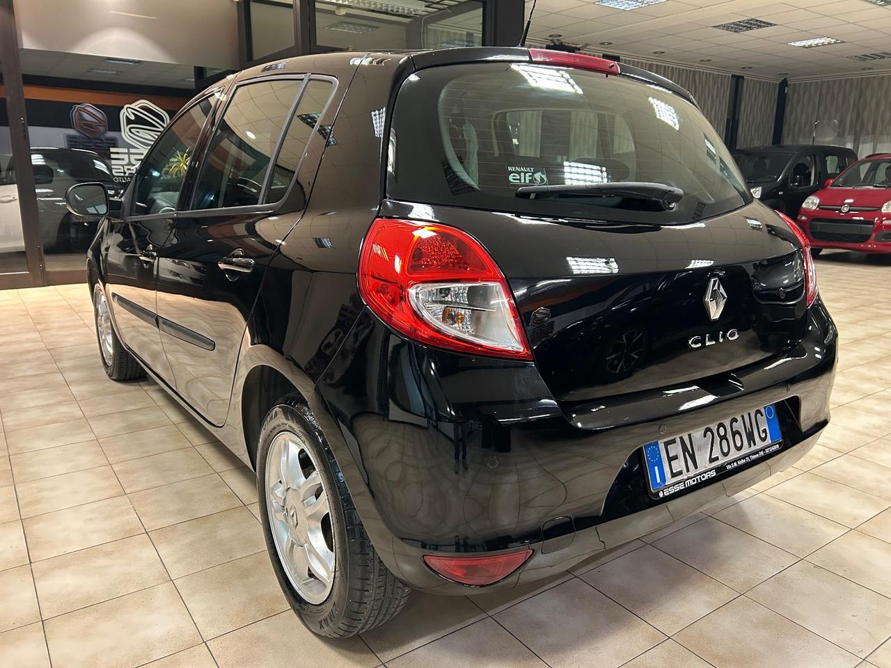 Renault Clio - 2013 1.2 16V GPL 75cv