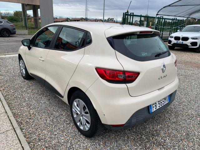 RENAULT Clio 1.2 75 CV 5 porte Duel