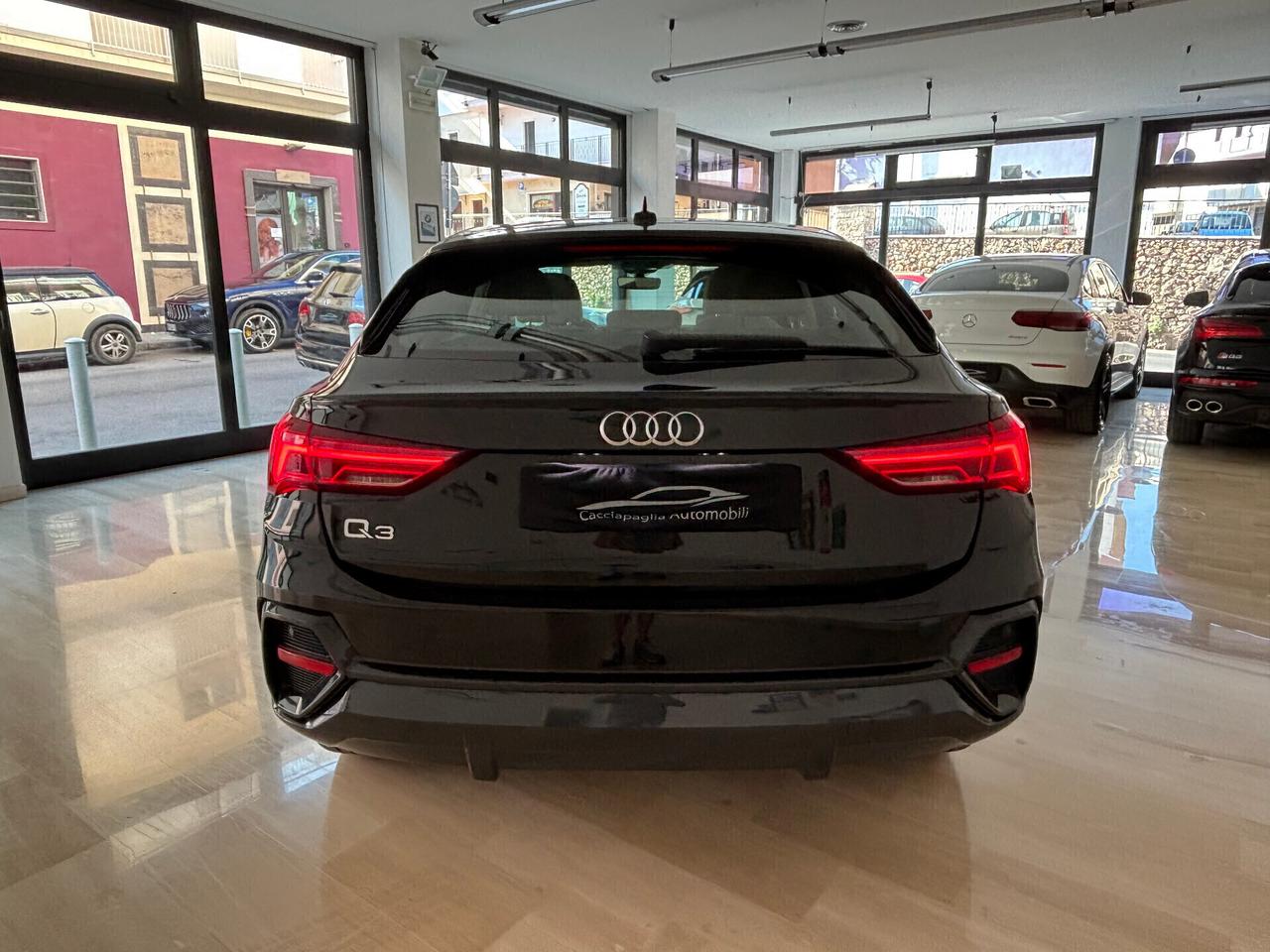 Audi Q3 SPB 35 TDI S tronic Business Plus 2021