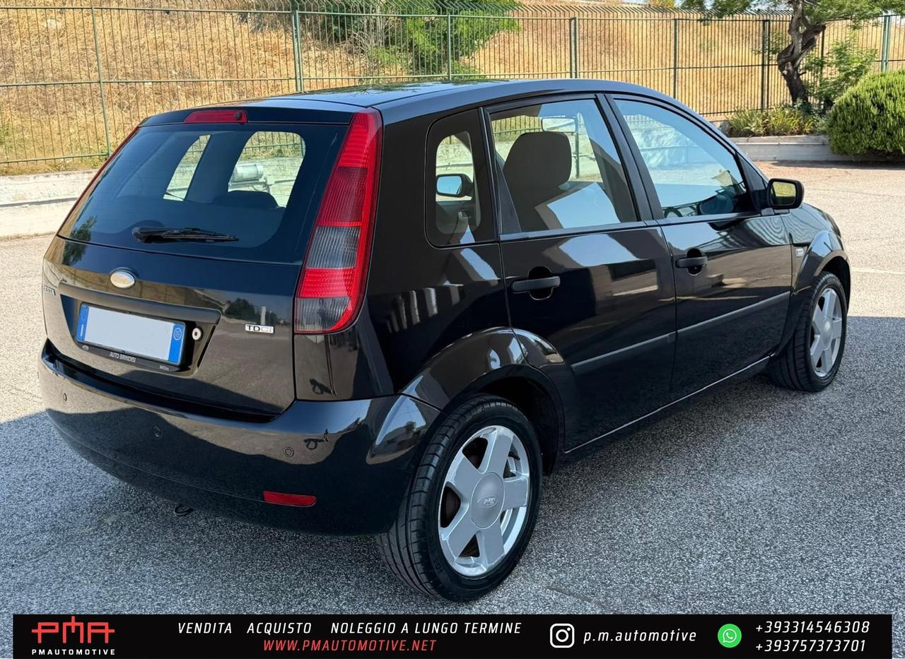 Ford Fiesta 1.4 TDCi 5p. Ghia AUTOMATICA