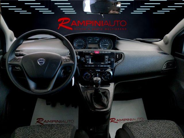 LANCIA Ypsilon 1.0 FireFly Hybrid Km 35.000 Iva Esposta