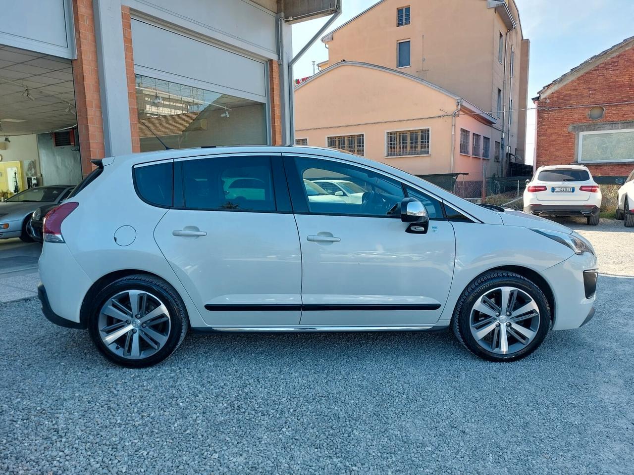 Peugeot 3008 HYbrid4 4X4 AUTOMATICA FULLL