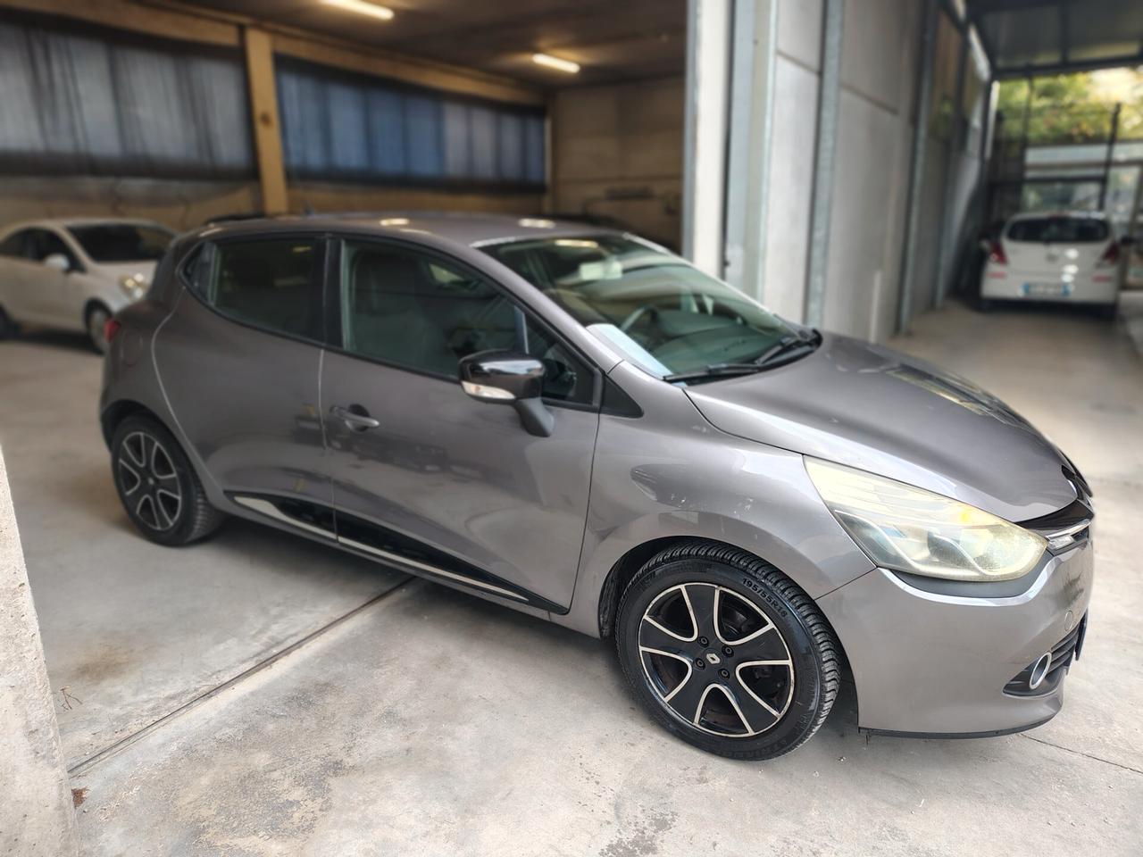 Renault Clio 1.5 dCi 8V 75CV 5 porte Costume National
