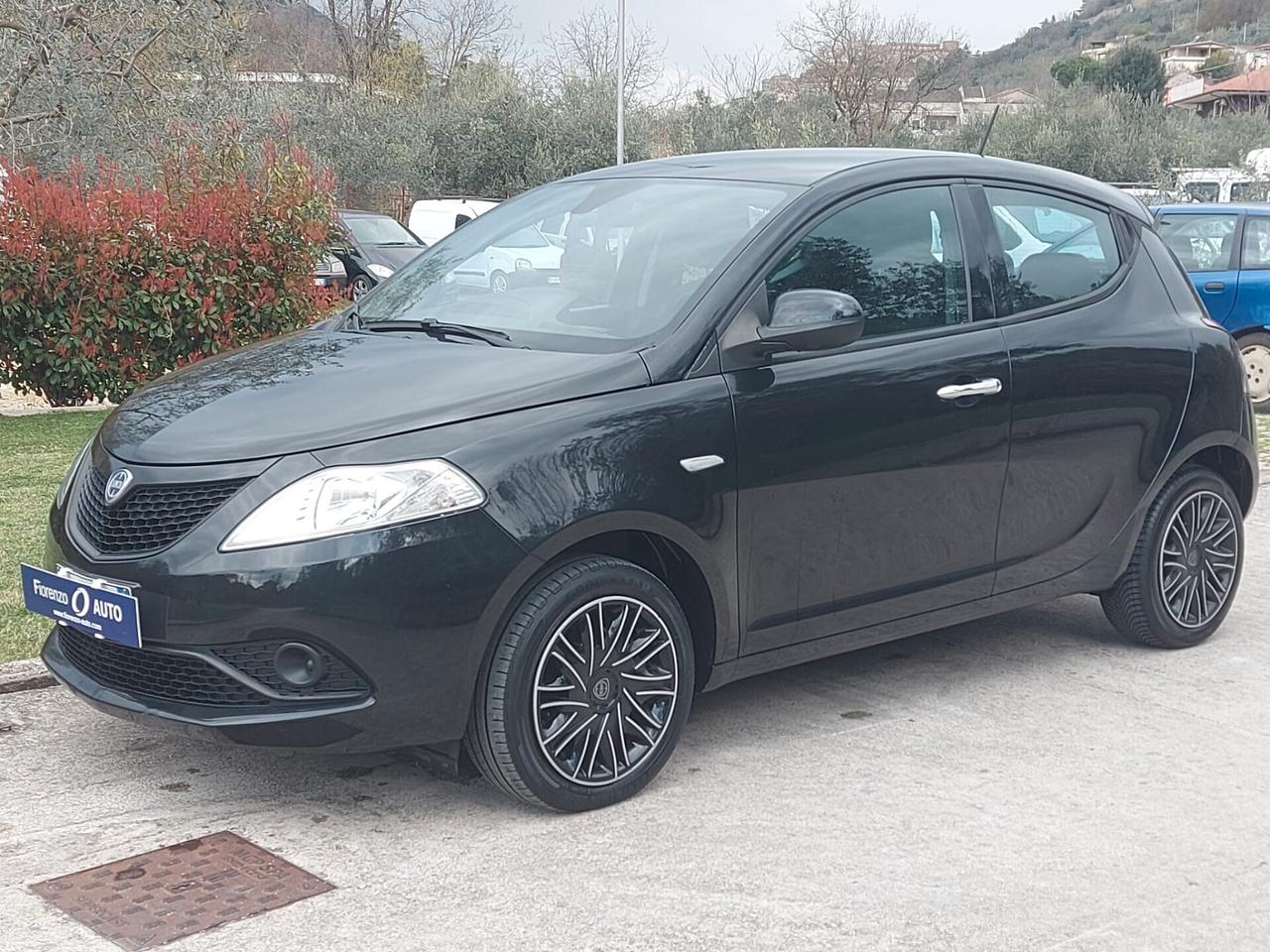 Lancia Ypsilon 1.2 S&S Gold 69CV -PREZZO REALE-