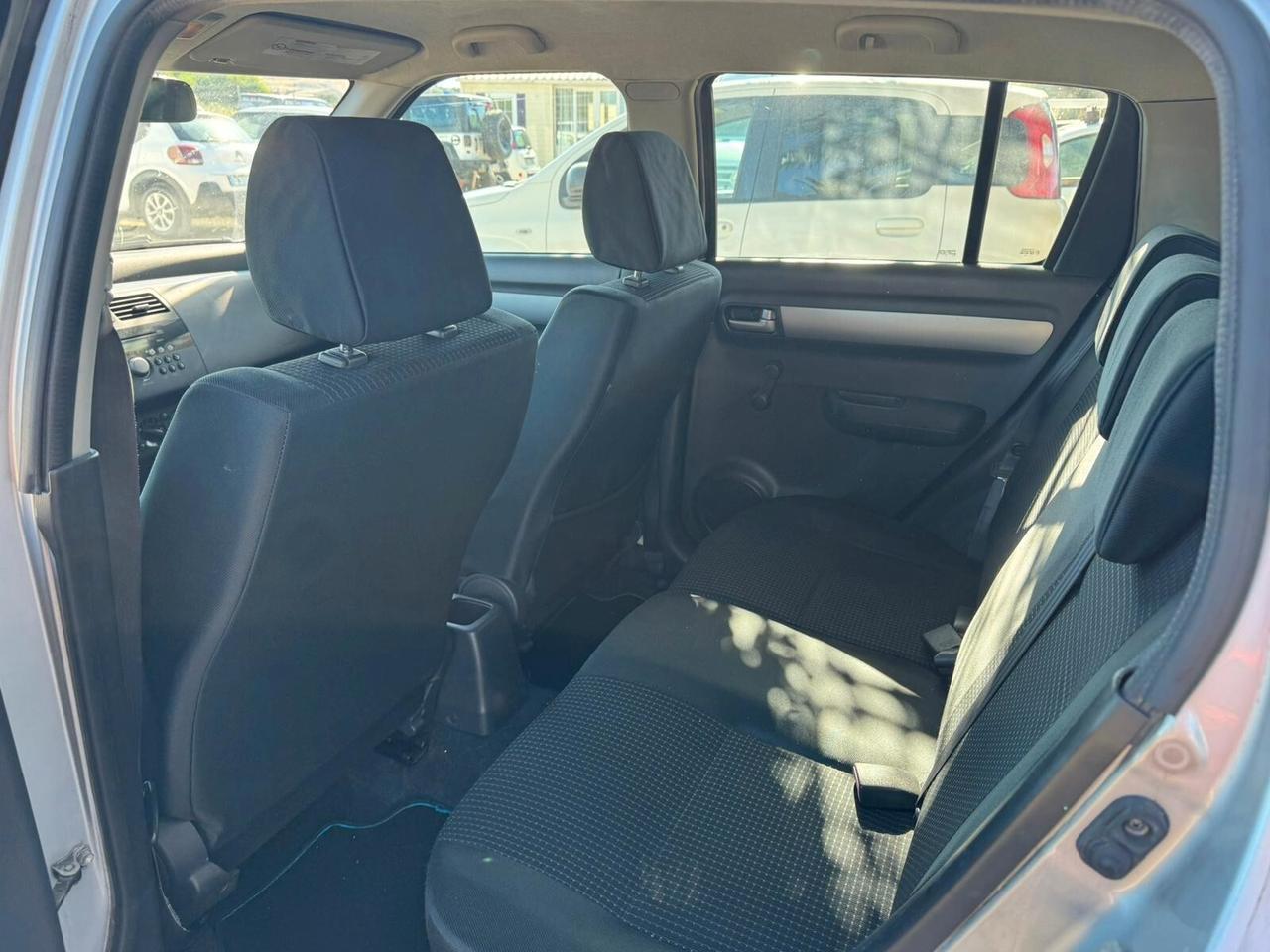 Suzuki Swift 1.3 DDiS 5p. GL neopatentati