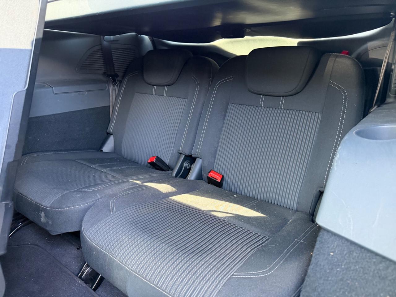 Ford C-Max7 1.6 TDCi 115CV Titanium 7 posti