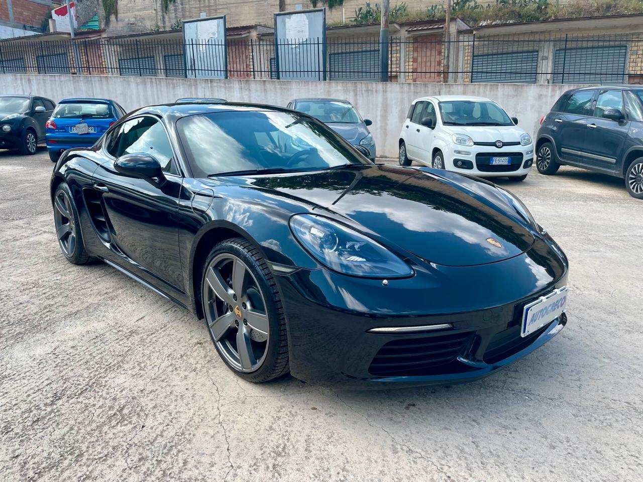 Porsche 718 Spyder Cayman 2.0