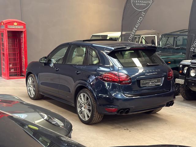 PORSCHE Cayenne 4.8 GTS