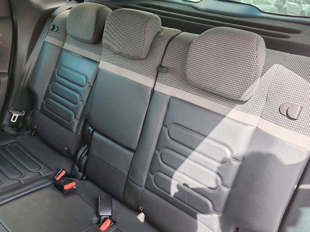 Citroen C3 Aircross BlueHDi 100 S&S Shine