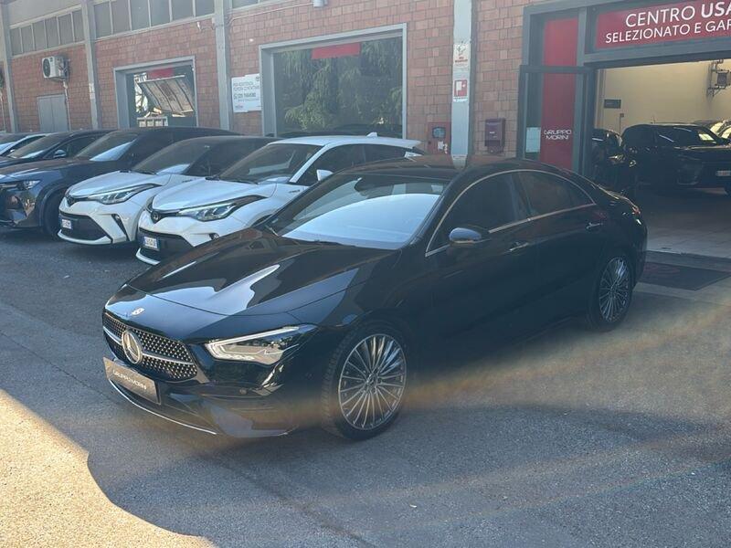 Mercedes-Benz CLA CLA 200 d AMG Line Premium Plus