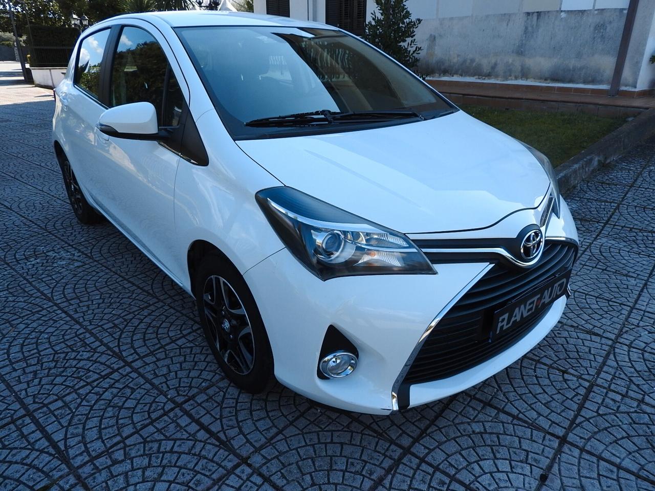 Toyota Yaris 1.0 5 porte Lounge NEOP.