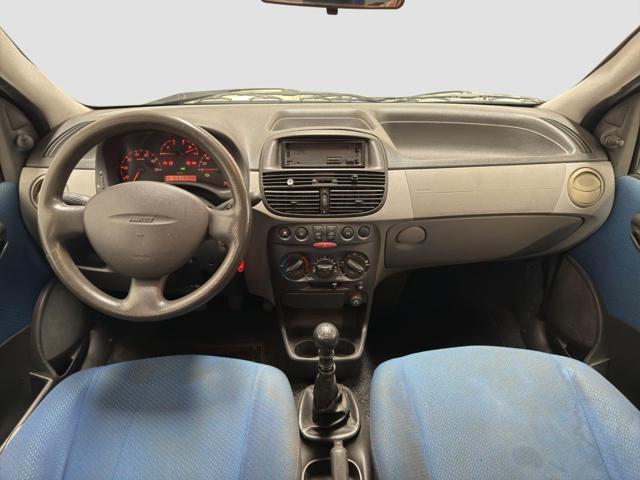 FIAT Punto 1.2i 16V cat 5 porte EL