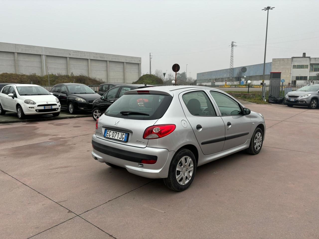 Peugeot 206 Plus 1.1 60CV 5p. Energie