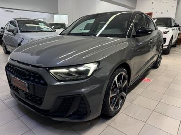Audi A1 SPB 40 TFSI S tronic line edition