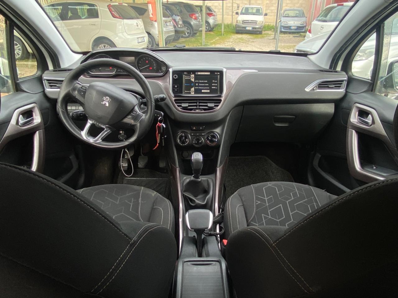 Peugeot 2008 PureTech 82 Allure