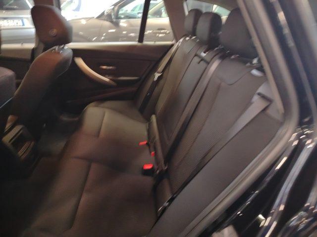 BMW 318 d Touring Luxury