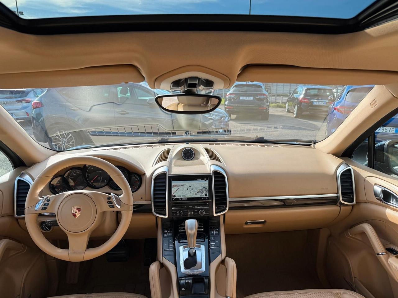 Porsche Cayenne 3.0 D ESCLUSIVA FULL AFFARE