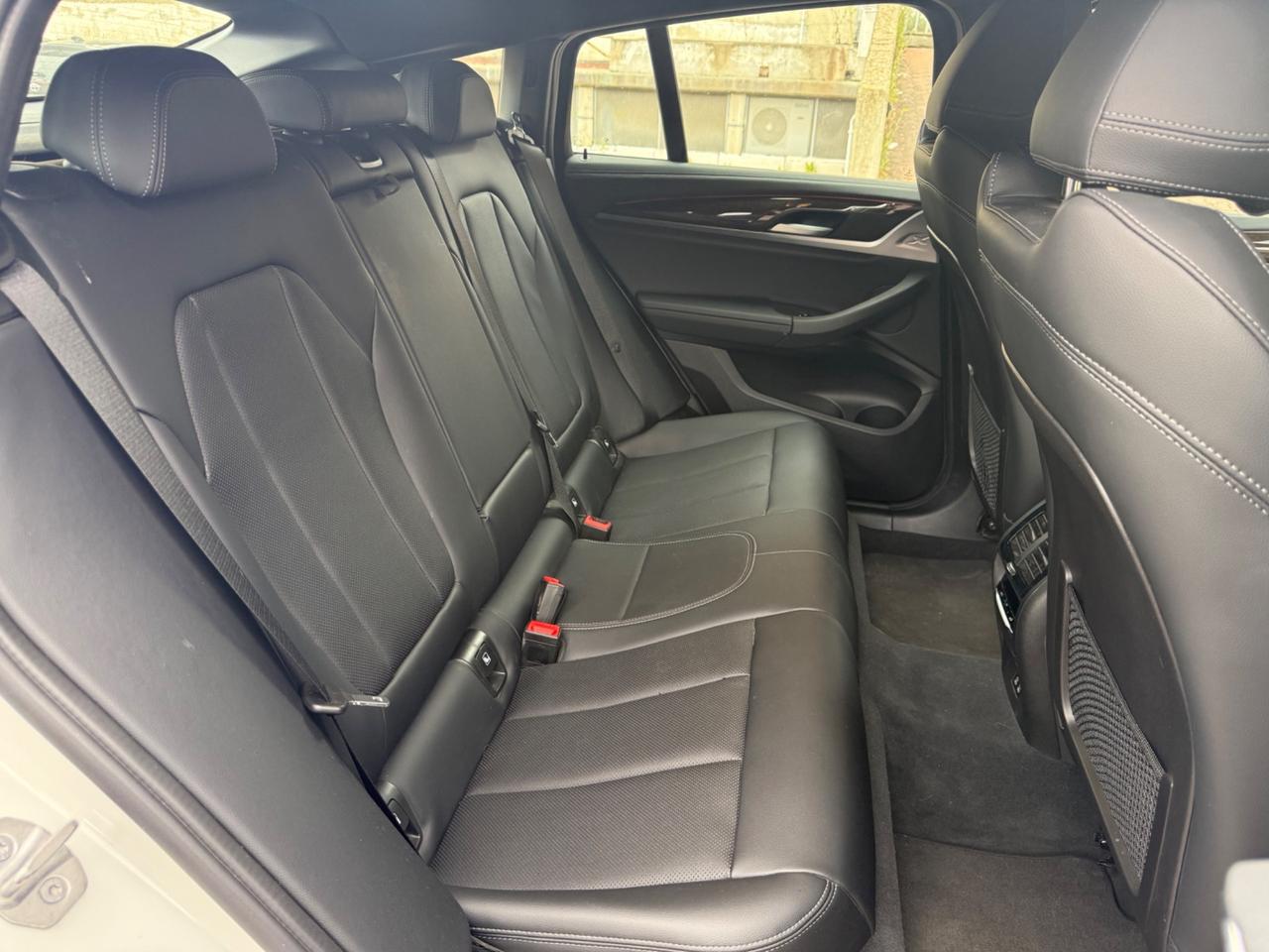 Bmw X4 M40i xdrive mhev 48V PARI AL NUOVO - UNIPRO!