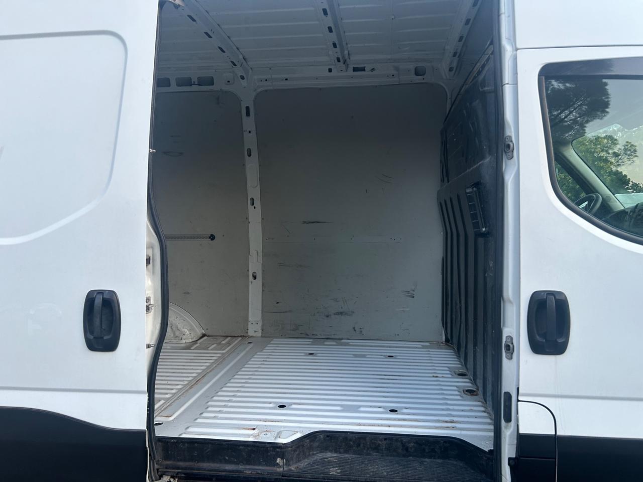 Iveco Daily 2.3 Diesel 2020
