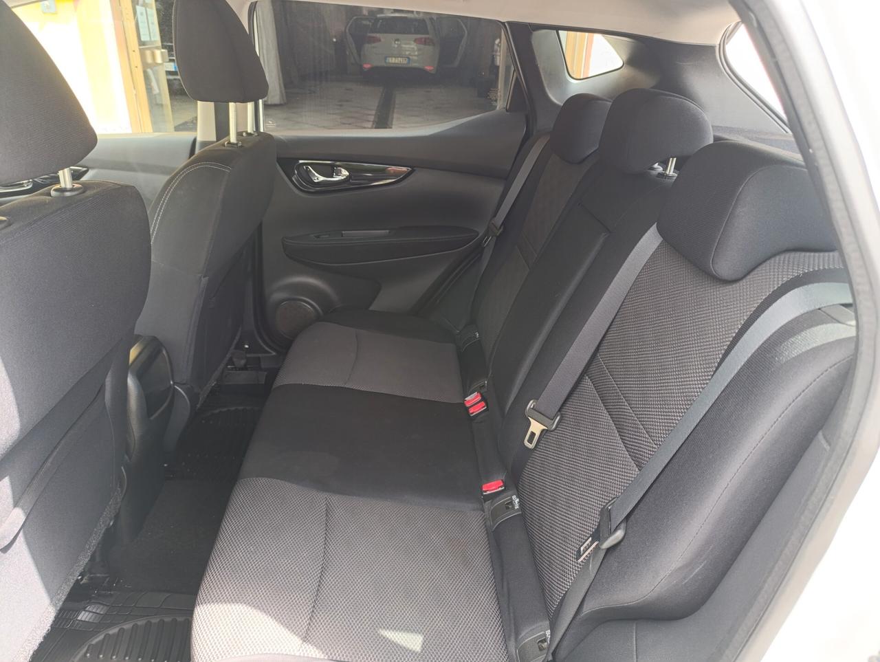 Nissan Qashqai 1.2 DIG-T FULL OPTIONAL UNICO PROPRIETARIO