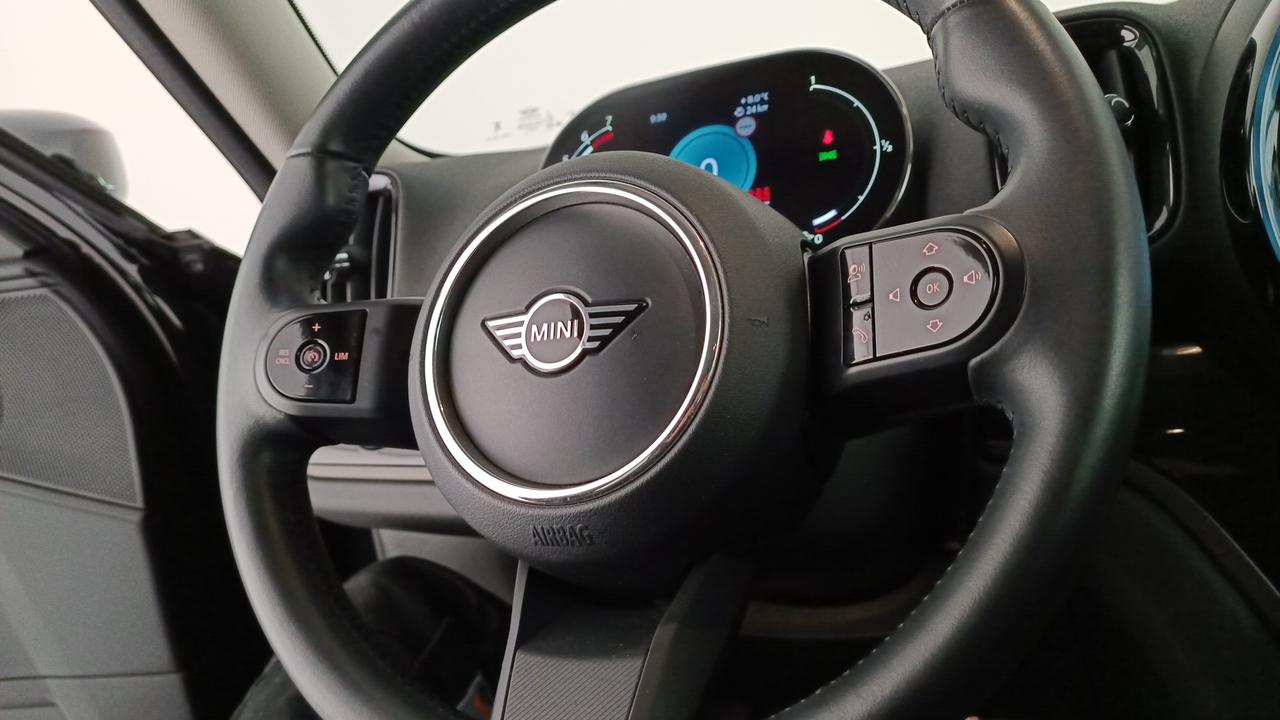 MINI Mini Countryman 1.5 Cooper Essential auto