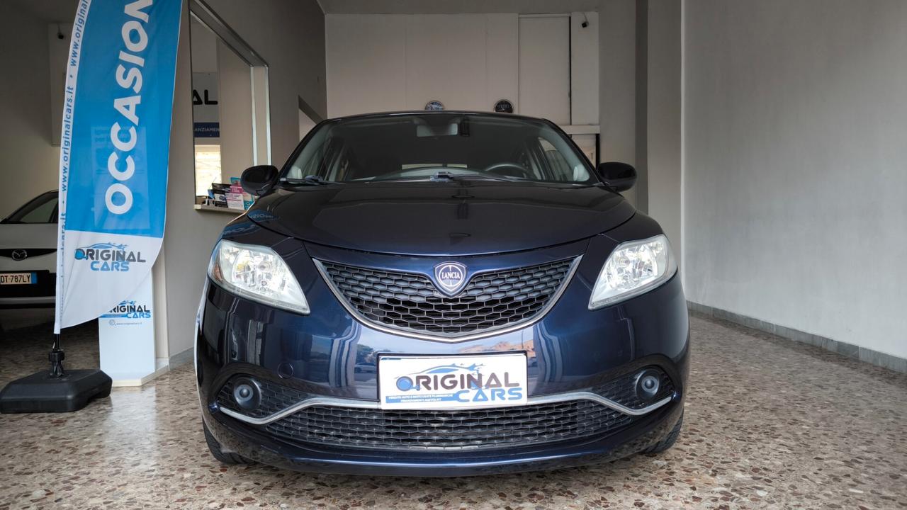 Lancia Ypsilon 1.2 69 CV 5 porte GPL Ecochic Silver