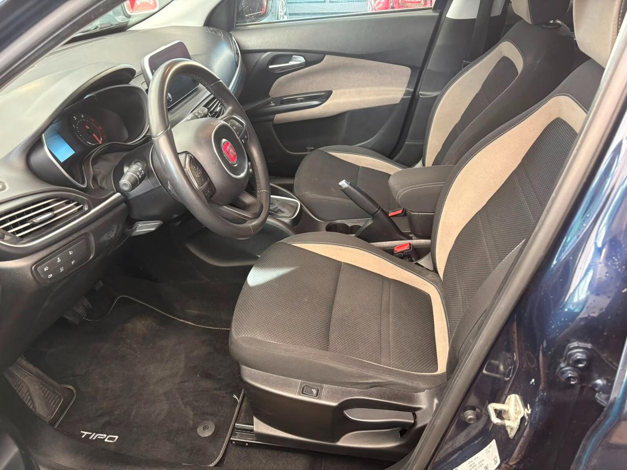Fiat Tipo 1.6 Mjt S&S DCT SW Lounge
