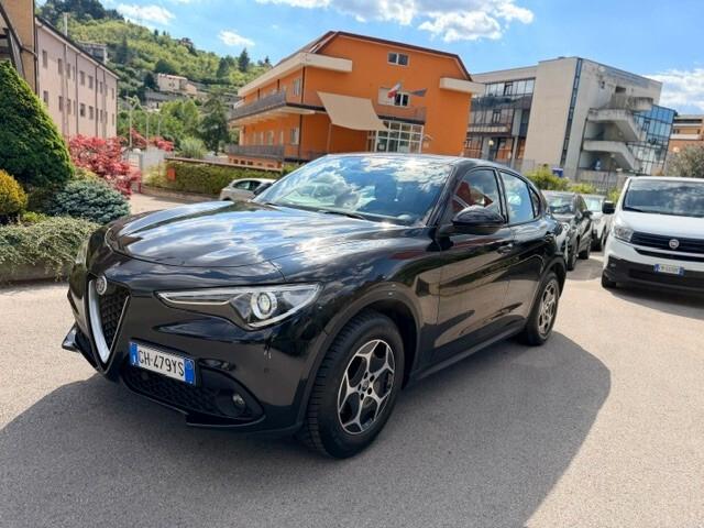 Alfa Romeo Stelvio 2.2 Turbodiesel 160 CV AT8 RWD Super Business