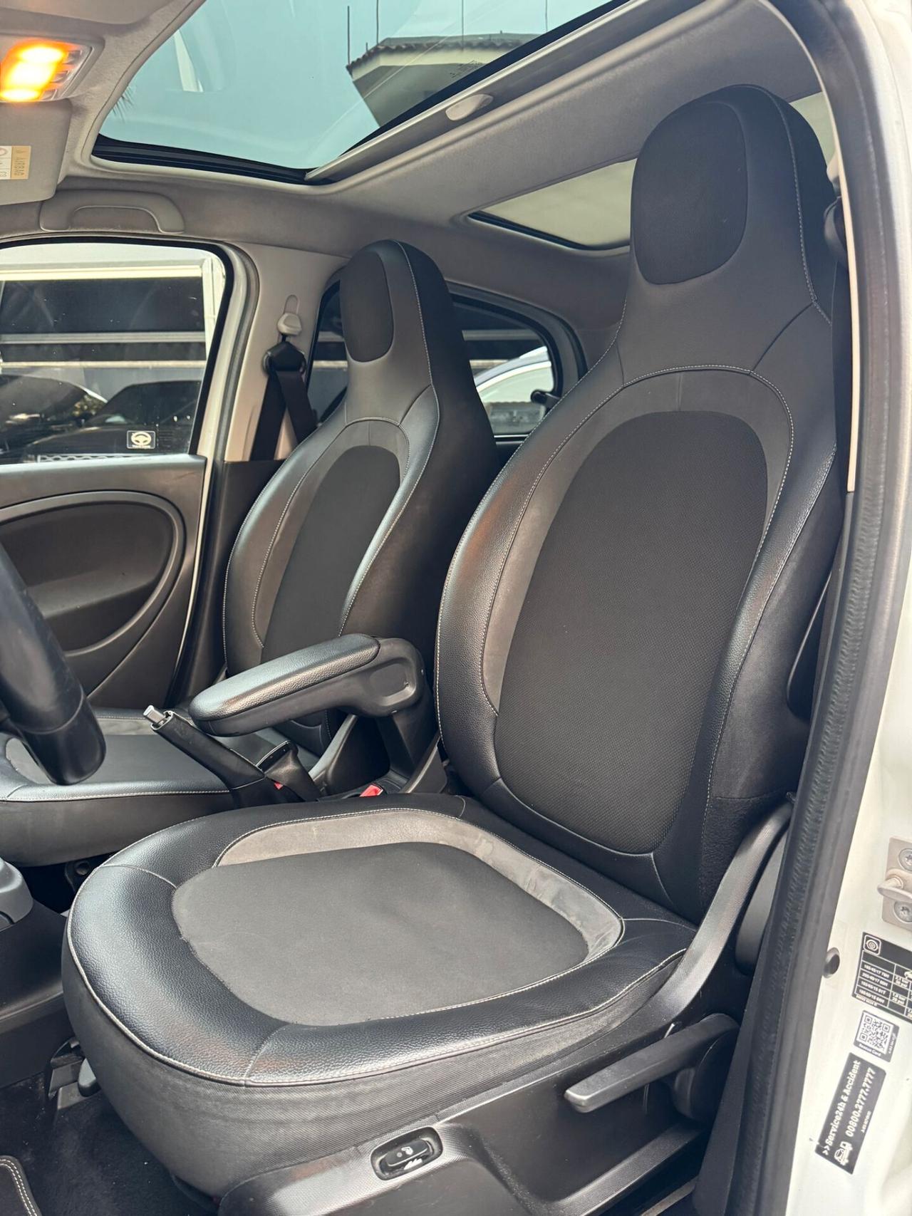 SMART FORFOUR BRABUS TWINAMIC 0.9 109CV