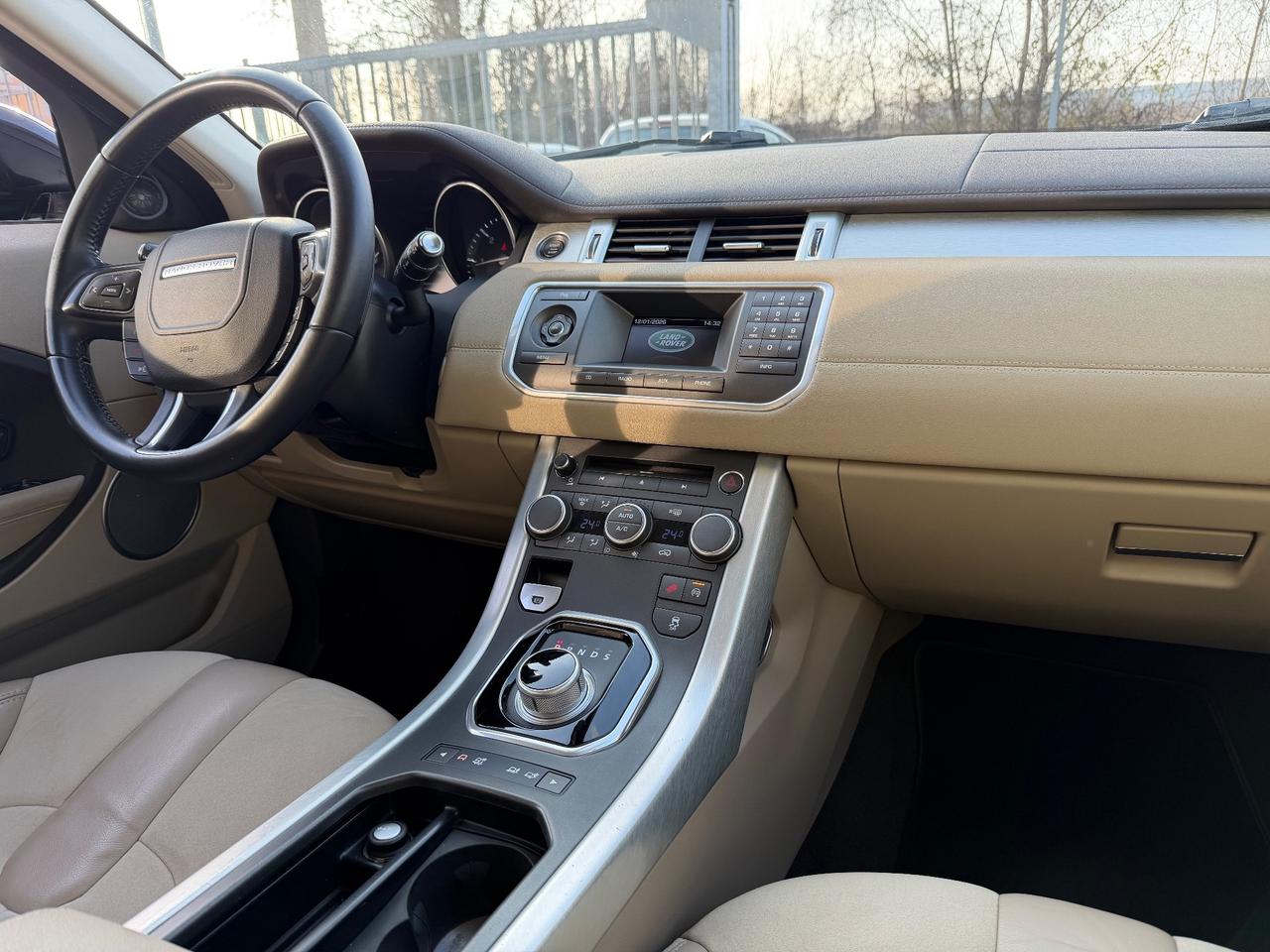 Land Rover Range Evoque 2.2 TD4 5p. Dynamic