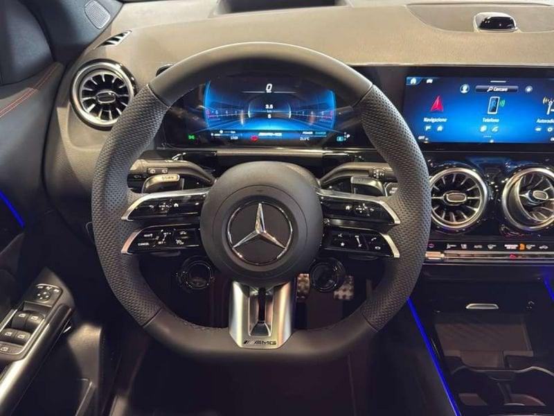 Mercedes-Benz GLA 35 AMG Premium Plus