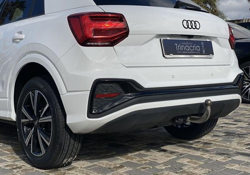 Audi Q2 Identity Black 2.0 TDI 116CV 30 Gancio Traino