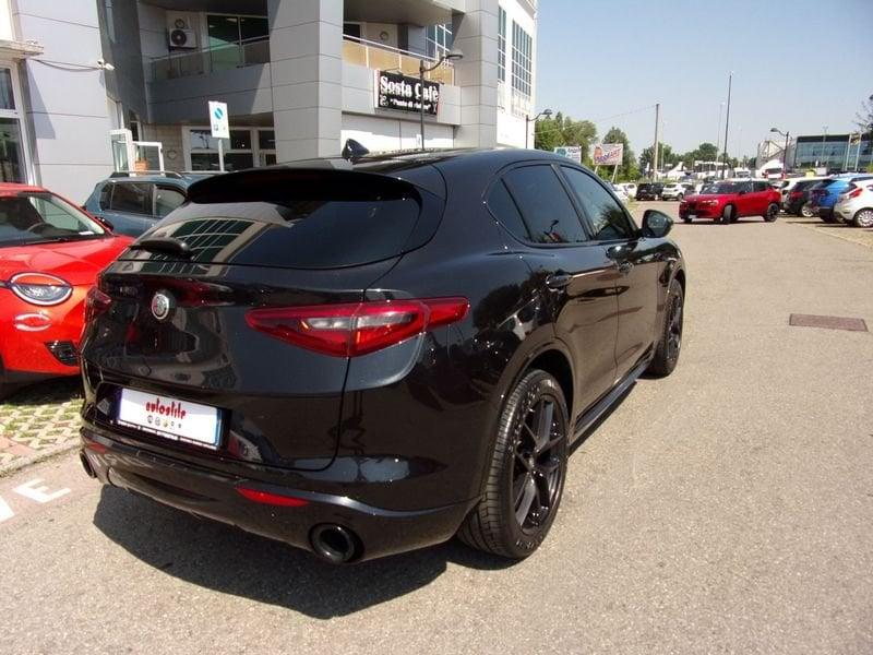 Alfa Romeo Stelvio 2.2 Turbodiesel 210 CV AT8 Q4 Veloce