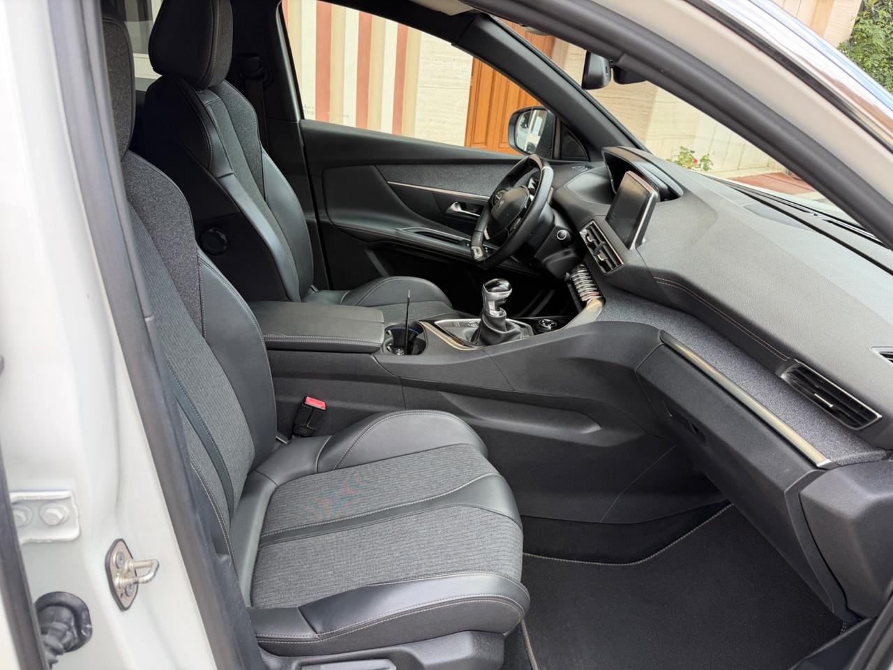 Peugeot 3008 BlueHDi 130 S&S GT Line 2019