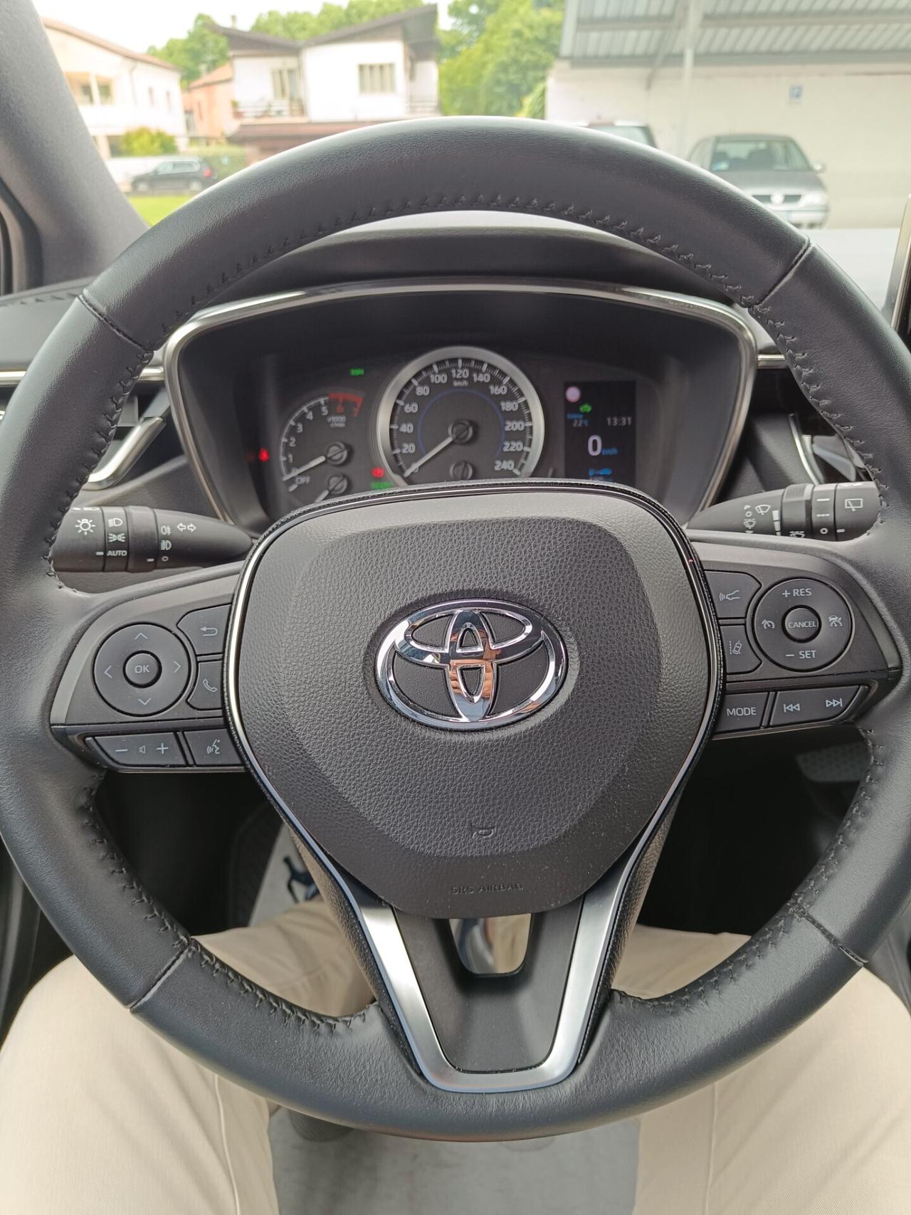 Toyota Corolla Touring Sports 1.8 Hybrid Business Tech