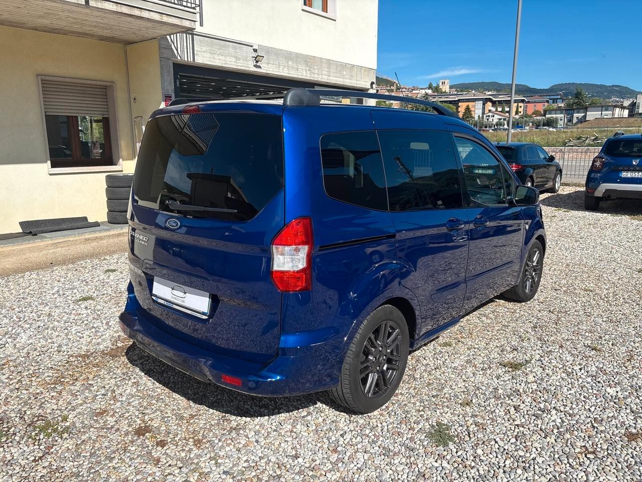 Ford Tourneo Courier SPORT 1.5 TDCI 75CV - UNICO PROPRIETARIO