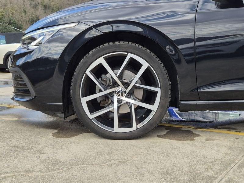 Volkswagen Golf 2.0 tdi Life 150cv dsg