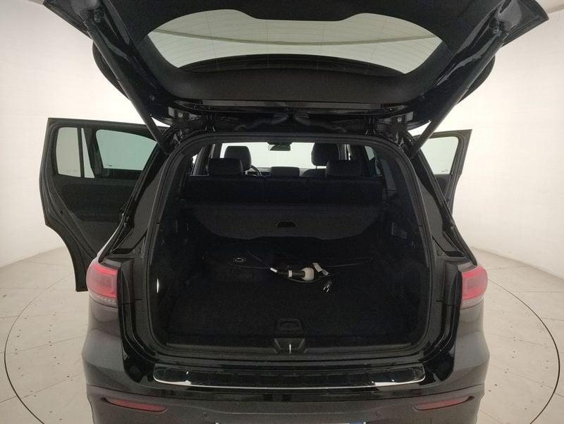 Mercedes-Benz EQB 300 Premium 4matic