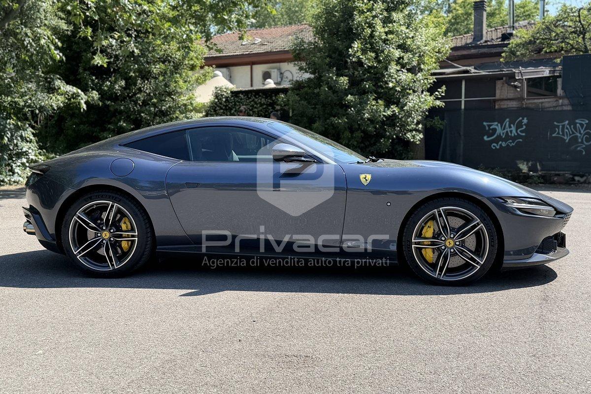 FERRARI Roma