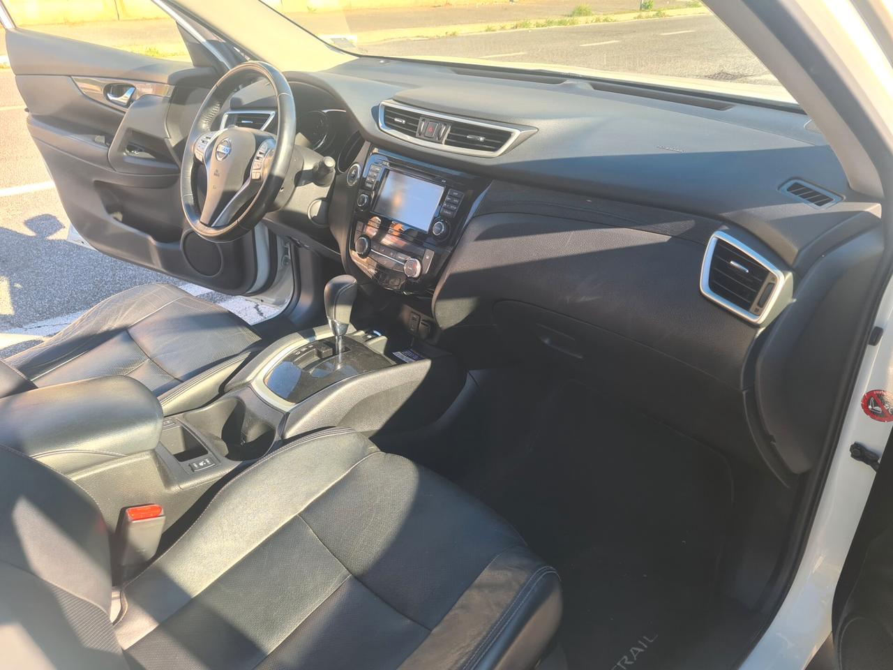 Nissan X-Trail 1.6 dCi 2WD Tekna